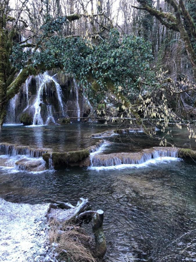 Gite de la cascade Les Planches-pres-Arbois Esterno foto